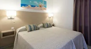Oasis The Colletion Hotel Puerto del Carmen (Lanzarote)