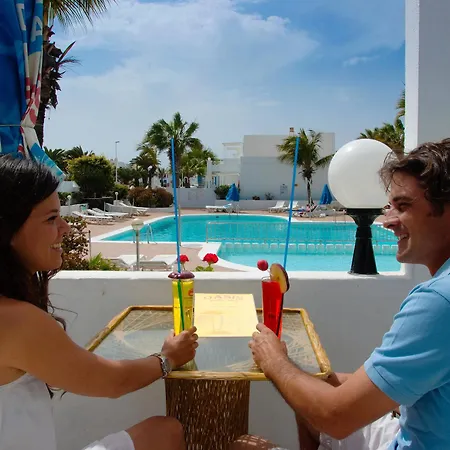 Oasis The Colletion Hotel 5*